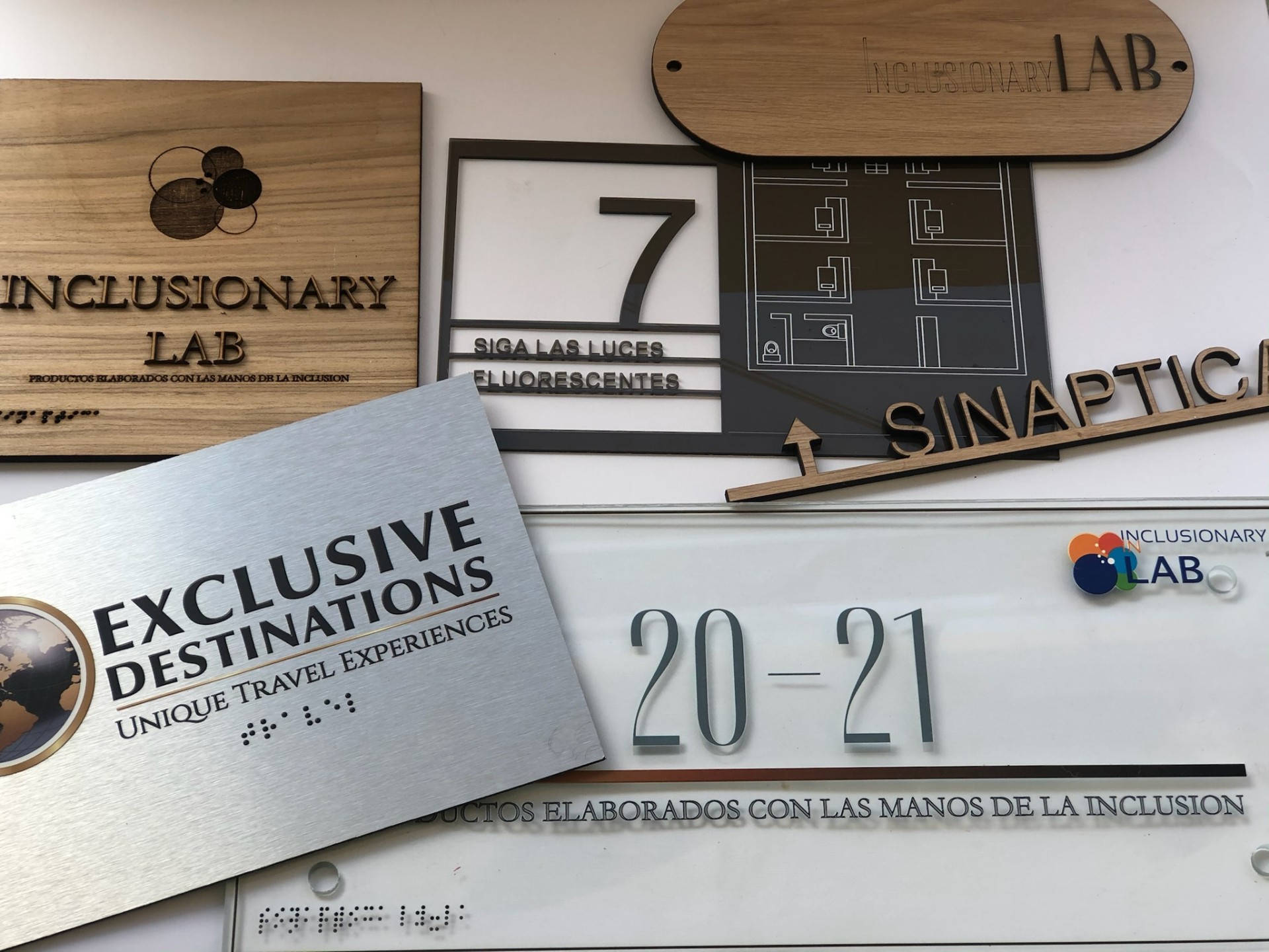 Colección Corporativa