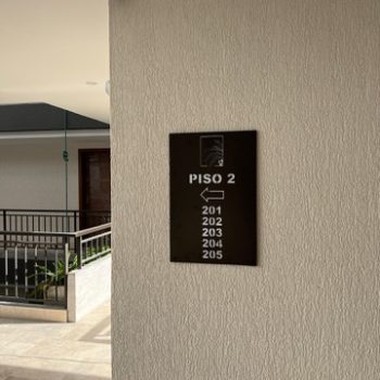 109F9218-5EA6-4429-8AD2-0BE04445B9B6_4_5005_c